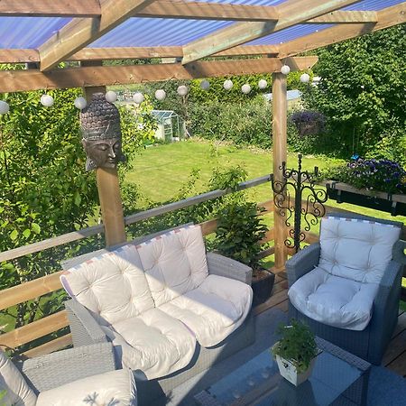 Gaest Laegenheten Med Egen Terrass Falkenberg Esterno foto