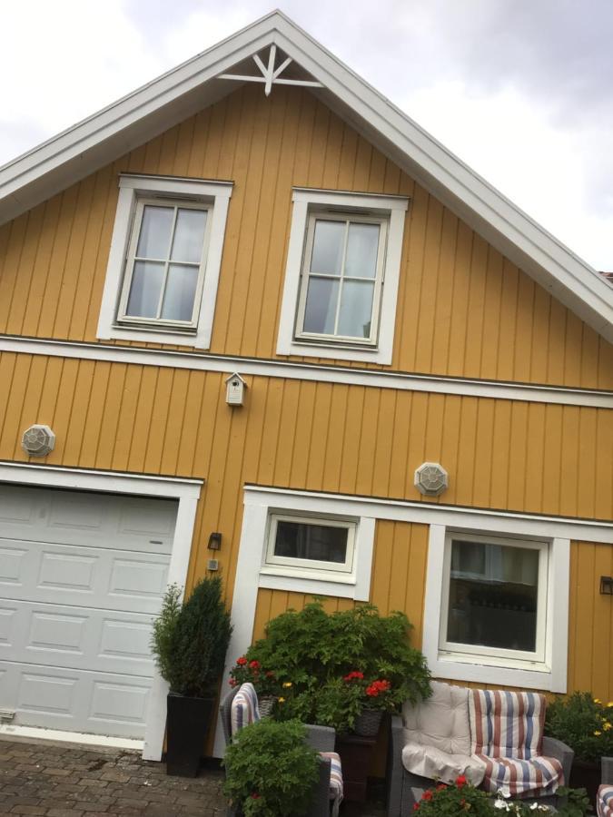 Gaest Laegenheten Med Egen Terrass Falkenberg Esterno foto
